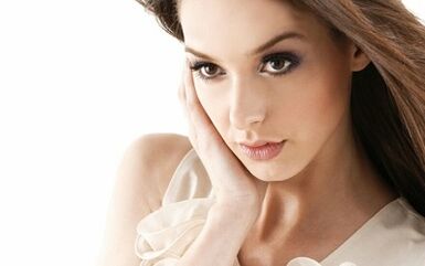 aurpegiko larruazala gaztetzeko produktu eraginkorrak